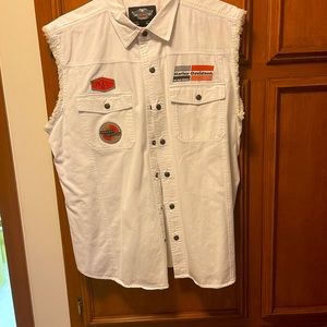 Men’s Harley Davidson sleeveless shirt